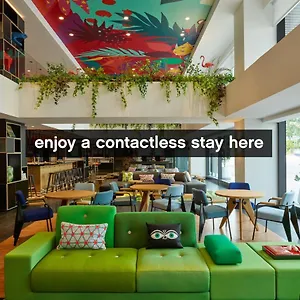 https://sky-express-hotel.kualalumpurs-hotels.com